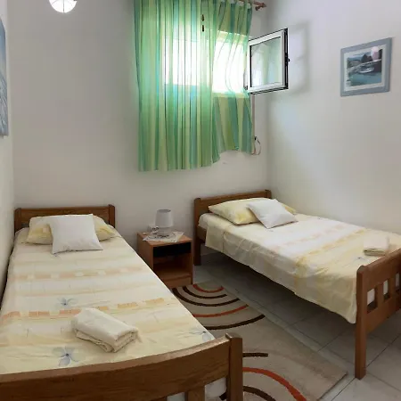 Apartment Ra