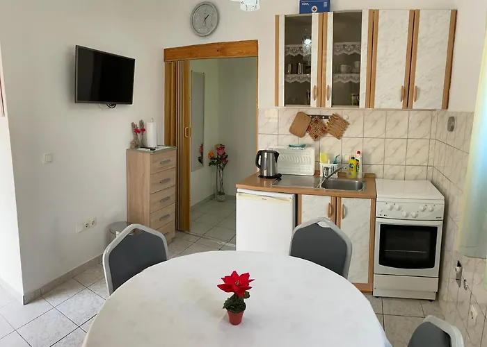 Apartman Ra